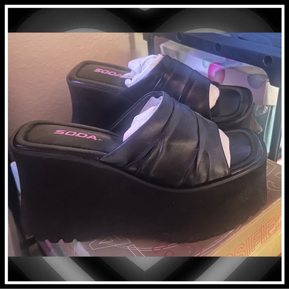 Vintage 90s Y2K Chunky Platform Wedges